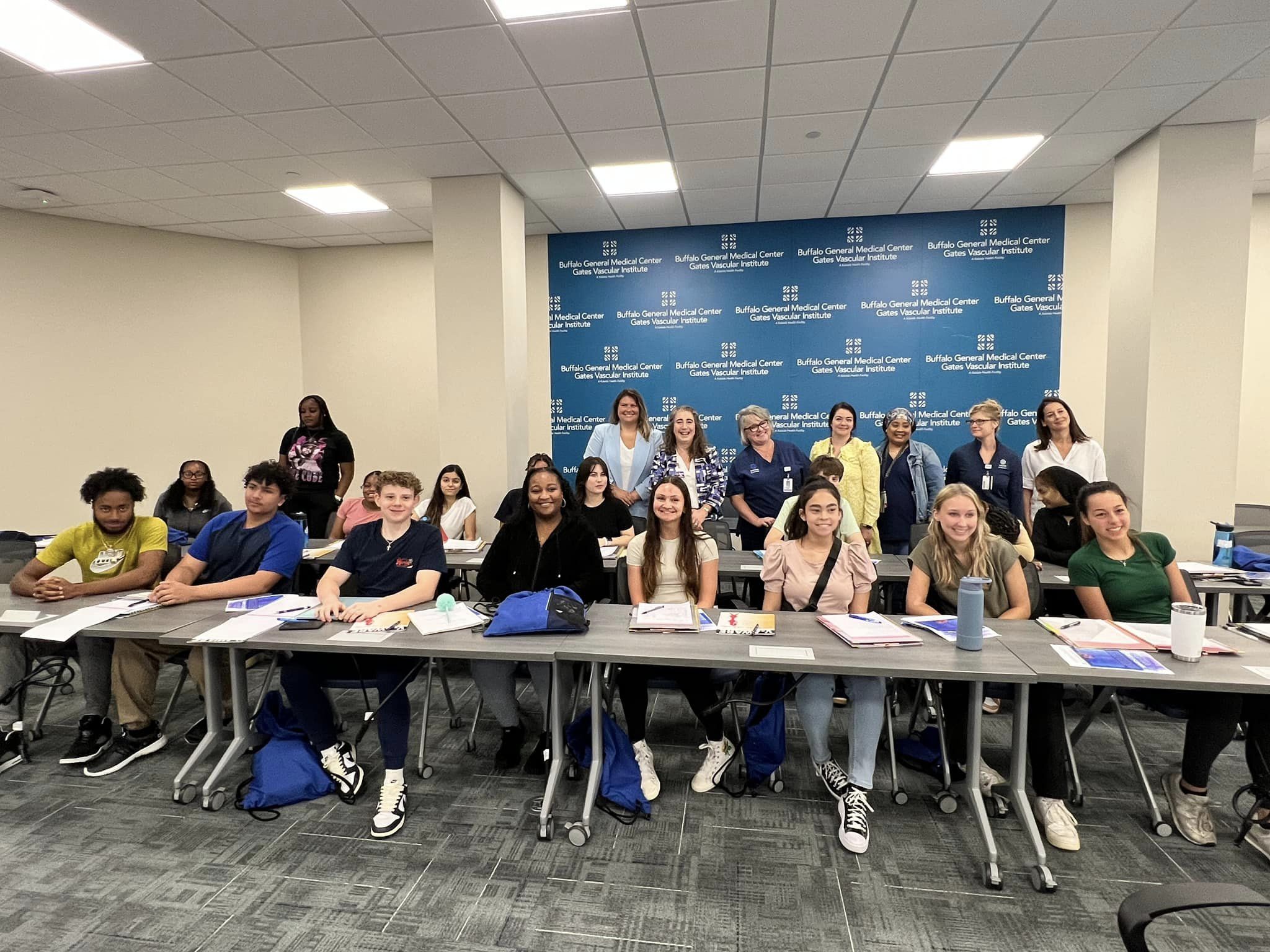 Vascular Surgery meets with High Schoolers